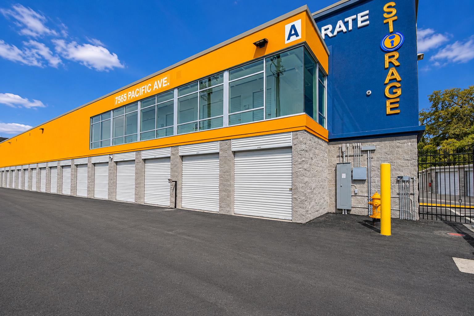 First Rate Storage - Stockton 7565 Pacific Avenue Stockton, CA 95207